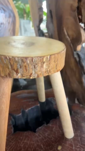 เก้าอี้ไม้ สตูล เก้าอี้วินเทจ ไม้จามจุรี กว้าง10นิ้ว สูง 12.5นิ้ว สีไม้ธรรมชาติ ม้านั่ง เก้าอี้เดี่ยว เก้าอีผู้ใหญ่  เก้าอี้รับแขก เก้าอี้มินิมอล