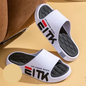 KDAShop ขายดี รองเท้าแตะแฟชั่นผชแบบสวม มีให้เลือก 4 สี ด้านข้างแต่งตัวอักษร พื้นแต่งลายพื้นหนาน้ำหนักเบาสวมใส่สบายงานดีย์แบบนี้ห้ามพลาดกันน้าา