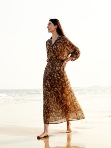 Basic House | Floral Print Tencel A-Line Waist Cinched Turn-Down Collar Summer Dress