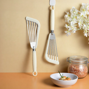 Non-stick Fish Frying Turner with Silicone Handle