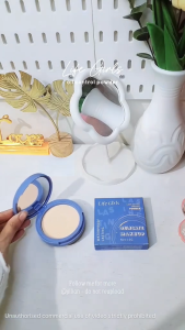 Natural Finish Oil-controlling Powder - Waterproof oil-controlling long-lasting flawless lightweight powder natural finish with mirror and puff a light swipe is all it takes to complete your makeup look.