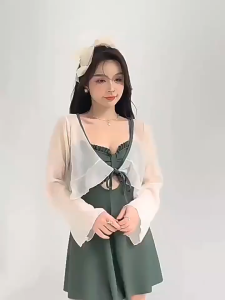 LALUNA SWIM ชุดว่ายน้ำ2ชิ้น ชุดว่ายน้ำผู้หญิง ชุดว่ายน้ำกระโปรง มีไซส์ M-XL | น้ำหนัก 40-65 กก. BK-265