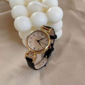 Billie Jam Tangan Wanita Gogoey Tali Kulit Asli Analog Vintage Korea Korean Elegant BS045