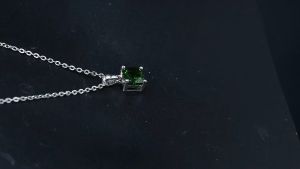 Russian Emerald 925 Silver Pendant Natural Chrome Diopside Green Gemstone Solid Sterling Silver