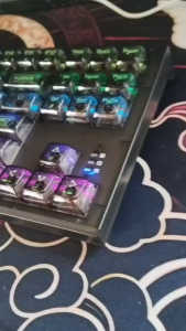 BAN PHÍM CƠ AULA F3032 TRONG SUỐT LED RGB3 MODE