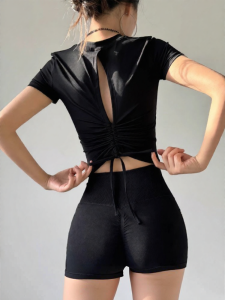 OMG MINUTE | Padded Yoga T-shirt Female with Drawstring