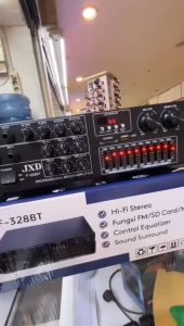 Amplifier F-328BT Garansi 1 tahun Bluetooth EQ Audio Home Theater karaoke FM Radio 2000 watt