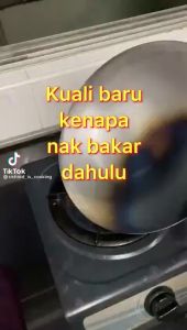 Deep Shape Carbon Steel Wok with Wooden Handle / Kuali Besi Kuali Restoran | Single Handle Wok | Kuali Besi | Kuali | Wok | Carbon Steel Wok | Deep Shape Wok