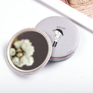 Cermin Bulat Mini Karakter Kaca Cermin Mini Make Up Kaca Travelling Motif Lucu Travel Size