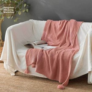 Customized Four-corner Tassels Knit Blanket