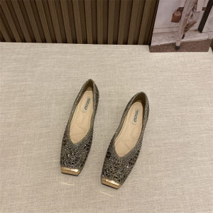 รองเท้าส้นแบนติดพลอยเทียมแฟชั่นแบบเซเลบริตี้สไตล์ฝรั่งเศสแบบใหม่ฤดูใบไม้ร่วงปี2022รองเท้าชั้นเดียวหัวเหลี่ยมปากตื้นส้นแบนรองเท้าคัทชูรองเท้ากอมมิโน่