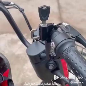 Gantungan Helm dan Gantungan Barang Motor: Aksesoris Motor Praktis