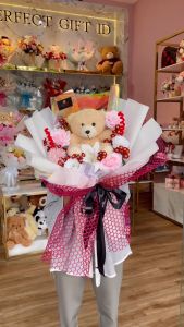 Buket Bunga Artificial & Kado Romantis Anniversary