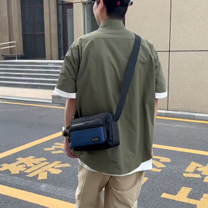 กระเป๋าสะพายข้าง สไตส์นี้เท่มาก แฟชั่นฤดูใบไม้ผลิ กระเป๋าขนาดใหญ่จุของได้เยอะ เรียบง่าย เข้ากับทุกการแต่งกาย 4สี