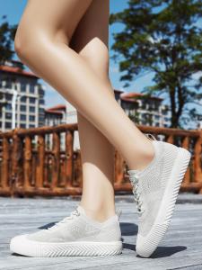 Aizhude Mens Walking Shoes Low Cut Ultra Light Breathable Casual Board Shoes Fashionable Comfortable Anti-slip Retro Shoes