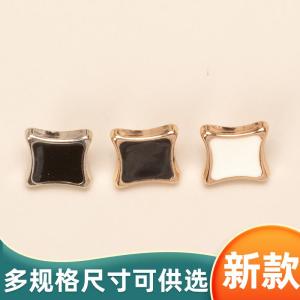 Nút Kim Loại Màu Vàng Cho Nữ Nút Trắng Nút Kim Loại Không Đều Nút Kim Loại Hình Vuông Nút Kim Loại Hình Thoi Nút Kim Loại Hình Kim Cương
