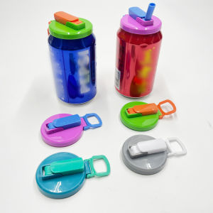 Reusable canned beverage cup lid equipped with 2 silicone straws leak proof snap on sealing lid suitable for beverage beer ca