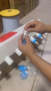 Bình bú sữa heo con loại 9 núm vú