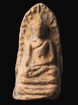 รูปจากผู้ขายบน Lazada: Arr24 Phra Rod Mahawan Buddha amulet Thai Good condition popular amulet ตั้งราคา ฿155
