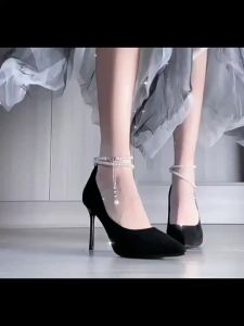 《308》รองเท้าส้นสูงผู้หญิง ส้นสูง 8 ซม. ส้นสูง 2025 ใหม่ รองเท้าส้นสูงปลายแหลม สไตล์เกาหลี หนังกลับ สไตล์หรูหราและสวยงาม รองเท้าสำหรับงานเลี้ยง