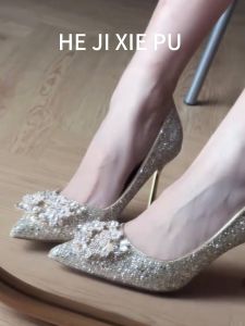 สีแชมเปญรองเท้าส้นสูงรองเท้าแต่งงานคริสตัลเจาะ เรียบหรู ผู้ใหญ่พิธีสีแชมเปญรองเท้าส้นสูงสําหรับจัดเลี้ยงงานแต่งงาน