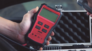 Ancel BST100รถเครื่องทดสอบแบตเตอรี่OBD2 12V Crankingชาร์จทดสอบเครื่องวิเคราะห์2000CCA 30-220Ahระบบแบตเตอรี่PK KW600