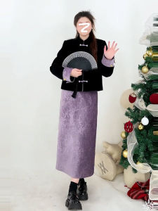 plus Size Womens Traditional Chinese Buttoned Top Coat Skirt Two-Piece Set Winter Fashionable Ensemble for Ages 25-35