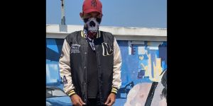 Jaket Varsity Hitam Cream N24 Essent Taslan Bordir Premium Elegant