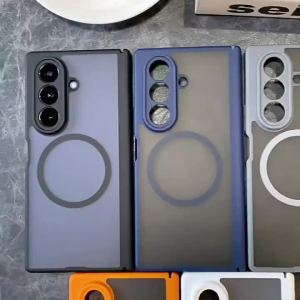 Matte Clear Magnetic Skin Feel PC Phone Case for Samsung Z Fold 8 Ultra 7 6 5 Camera Cutouts & Hinge Protect Shockproof Cover