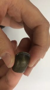 ปลอกนิ้วโลหะสำหรับเย็บผ้า 1 ชิ้น