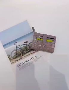 Dompet Tempat Kartu Wanita Terbaru