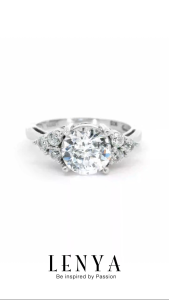 LENYA แหวน CZ Diamondlike เสริมบุคลิกและความมั่นใจ ขนาด 8 มิล ตัวเรือนเงินแท้925 ชุบทองคำขาว