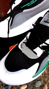 Sepatu Sneakers Pria Casual Sepatu pria terbaru