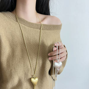 Silver Brushed Long Pendant Necklace: A Stylish Accessory for Casual Women's Fashion Jewelry