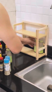 Kệ gỗ để gia vị nhà bếp 2 tầng chất liệu gỗ tự nhiên giúp nhà bếp gọn gàng ngăn nắp