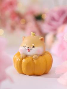 ของเล่นตุ๊กตาสุนัขสีเขียว ของตกแต่งโต๊ะบ้าน ของขวัญวันเกิดสำหรับเด็ก ของเล่นตุ๊กตาสุดน่ารักในโลกของสุนัข สินค้าใหม่ ไม่เปิด