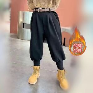 Trendy Short Thick Warm Winter Puffer Jacket for Girls Casual Stylish Cotton down Coat with Hat Cozy Polyester Fiber Fill