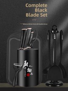 plys | Baby-Friendly Kitchen Set with Cutting Board and Baby Food Knife