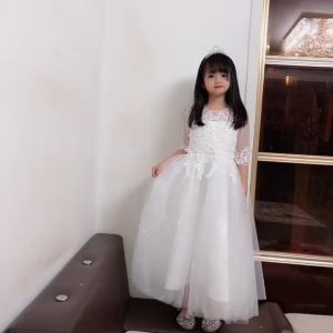 412110 Váy midi ren rỗng phồng cho bé gái 160cm eo cao tay dài váy công chúa biểu diễn cho bé từ 1-13 tuổi