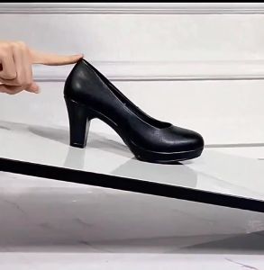 2.4 inches New Korean model catwalk high heels chunky round head black work shoes womens leather shoes