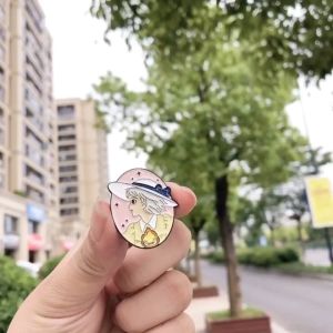 Kartun Ghibli Cartoon Miyazaki Hayao Anime Enamel Brooch Times Scarecrow Magic Girl