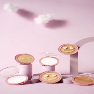 FEMME || [NEW] PFF08 - PINKFLASH OhMySelf Pressed Powder Long-lasting Matte Lightweight Oil Control Special Edition Bedak Padat