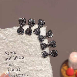 Delicate Full Crystal Bow Hair Clip