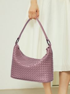 Authentic Leather Weave Satchel Large Capacity Underarm Bag Fashion Simple and Light Luxury Womens Bag Fashion All-Match Shoulder Messenger Bag