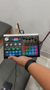 [ Hàng Xịn ] Soundcard X9 - Hỗ Trợ Micro 48V Tích Hợp Hiệu Ứng Auto Tune Thay Đổi Giọng Nói Livestream Thu Âm Tại Nhà  Âm Thanh Chuẩn Chuyên Nghiệp Bảo Hành 6 Tháng