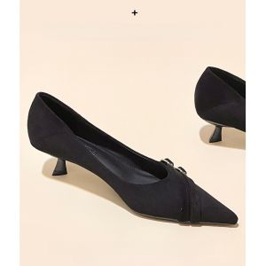 สีดำ กํามะหยี่ สไตล์ฝรั่งเศส รองเท้าส้นสูง ผู้หญิง ฤดูใบไม้ร่วง ส้นบาง 3 ซม. ดีไซน์ ปรนัย เฉพาะกลุ่ม รองเท้าส้นเตี้ยแบบมืออาชีพ