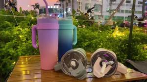 Tumbler With Lid and Straw 40 Oz Tumbler with Handle Blue 100% Leak Proof Tumbler Cup with 2 In 1 Lid Stainless Steel Insulated Tumbler Keeps Drinks Cold For 24 Hours Or Hot For 12 HoursGift