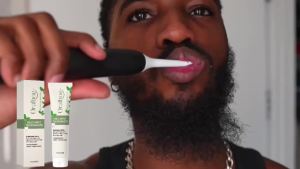 oralhoe | Mint Toothpaste—Nano-Hydroxyapatite Formula Removes Surface Stains and Freshens Breath For Daily Oral Care