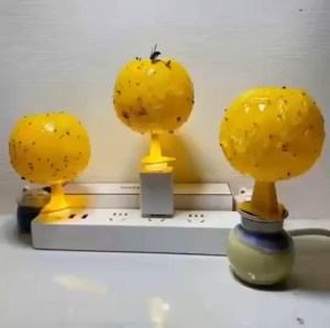 Luminous USB Fruit Fly Ball Trap Sticky Insect Ball Wasp Yellow Mosquito Ball Trap Bug Trap Diameter 8.2mm Waterproof Heat-resistant Rainwater Washing No Affect Adhesive Force of Glue