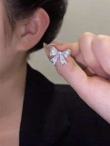 Trendy Butterfly Knot Ear Cuffs for Women No Piercing Required Unique High-End Feel Fashionable New 2025 Ear Jewelry